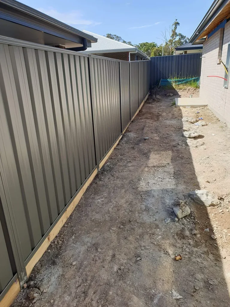 hotondo homes residential fencing (5)